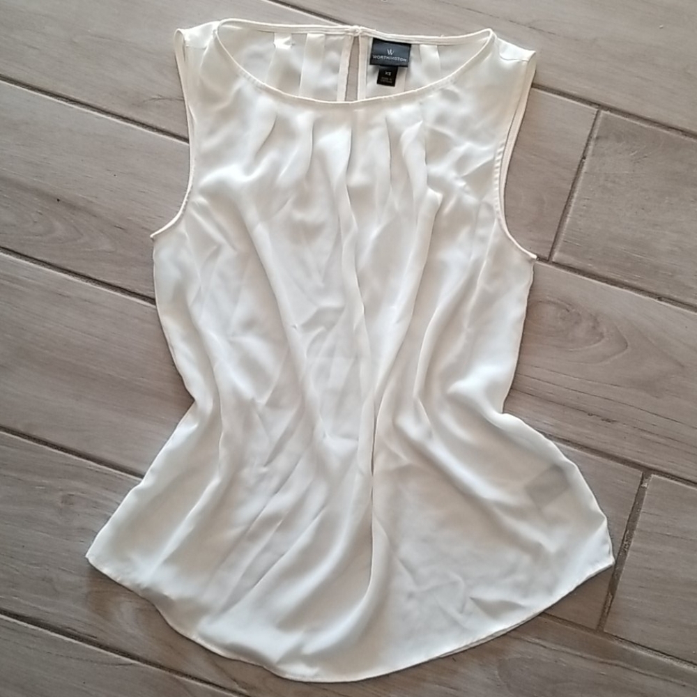 (3 for $10) Semi-sheer sleeveless blouse
